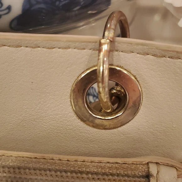 Danielle Nicole Shoulder Bag - Picture 3 of 6